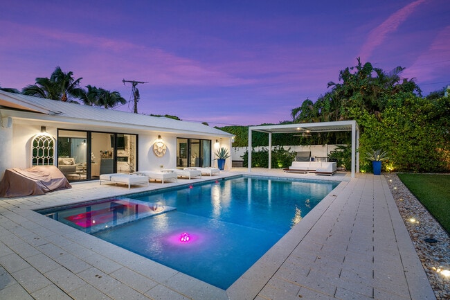 Photo - 1117 Lake Dr