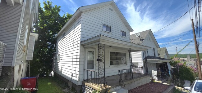 Photo - 151 Wyoming St