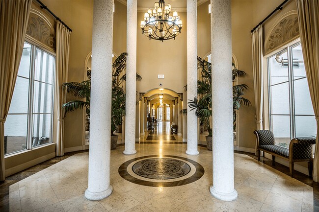 Photo - Vizcaya Lakes