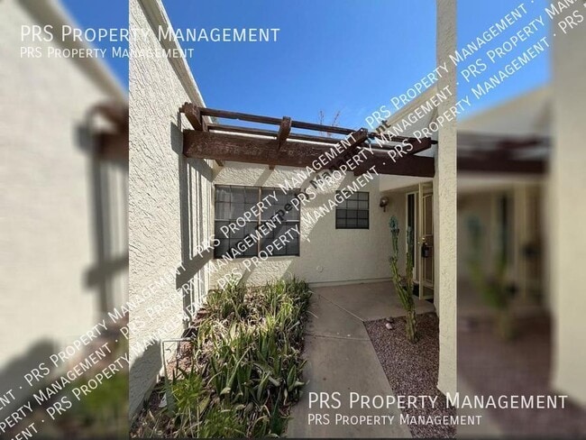 Photo - 7701 S Heather Dr