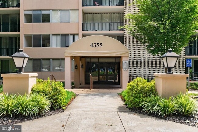 Building Photo - 4355 Ivymount Ct Unit 27 Rental