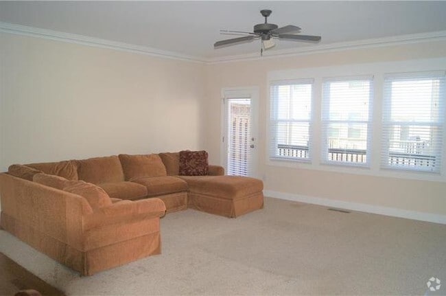 Building Photo - 4560 Cold Spring Ct Rental