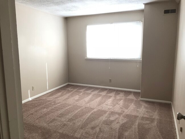 Brookhaven Apartments