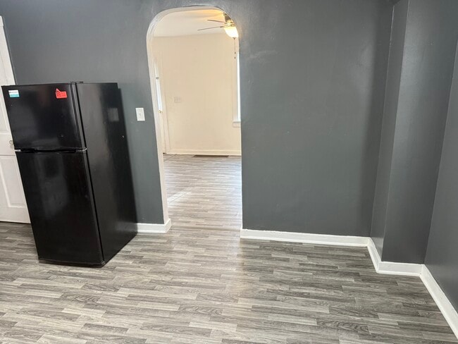 Photo - 518 E Vaile Ave Apartamentos