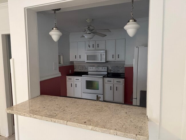 Photo - 507 W Elm Ave