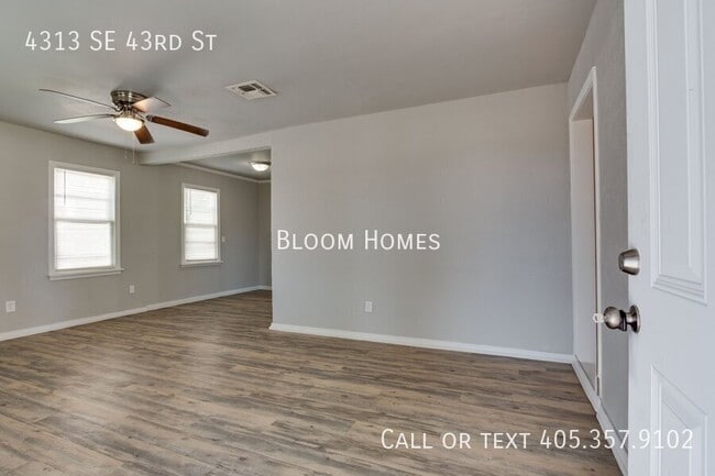 Photo - 4313 SE 43rd St