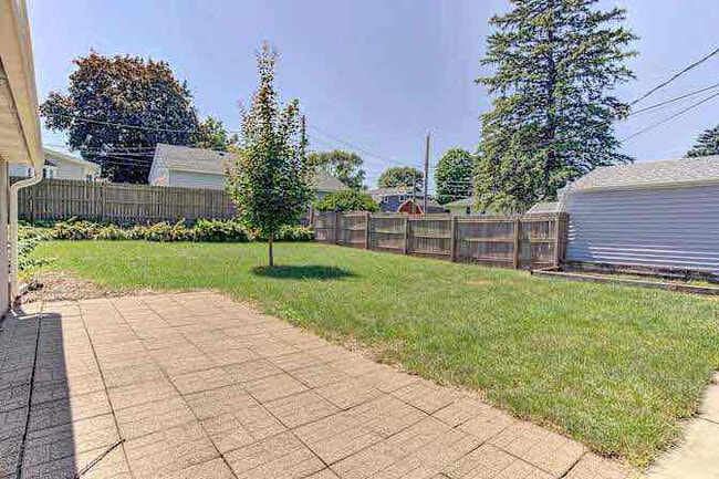 Photo - 1610 22nd St NW