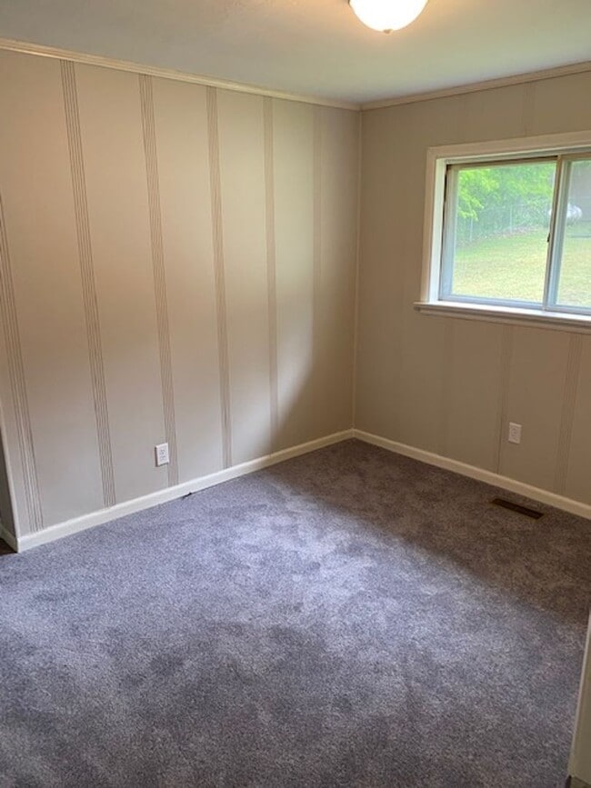 Photo - Charming 3 Bedroom Home Convenient to Chattanooga & Fort Oglethorpe