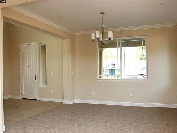 Photo - 1741 Fraser Cir