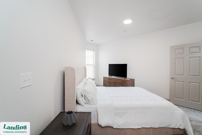 Photo - 3031 Eden Ave Unit A330