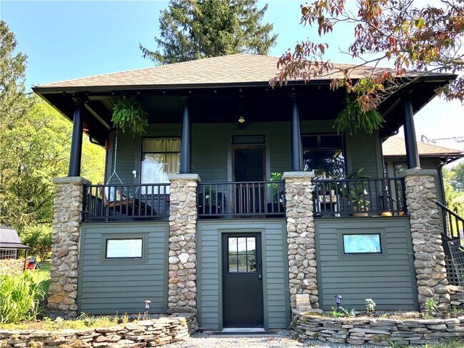 283 Lake Vw Dr