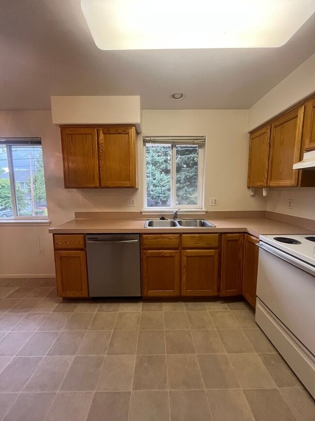 Photo - 2-Bedroom 1-Bathroom Apartment in 3 unit b...