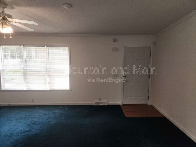 Photo - 58 Booker St