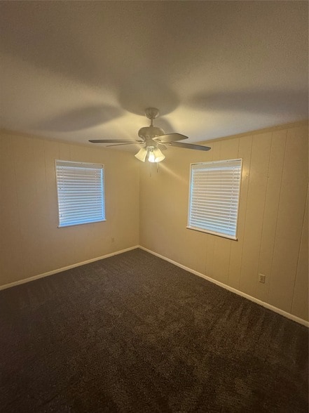 Photo - 161 Green Cir