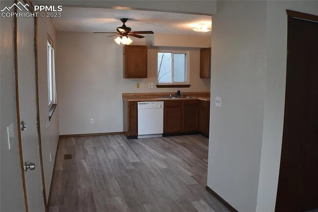 Photo - 2107 N Chestnut St Unidad A