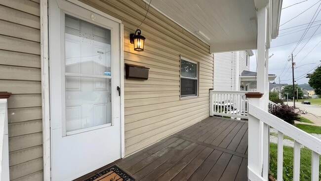 Photo - 514 6th St