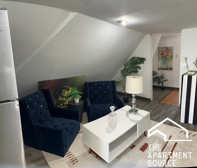 Photo - 1820 N Kedvale Ave Unit 2