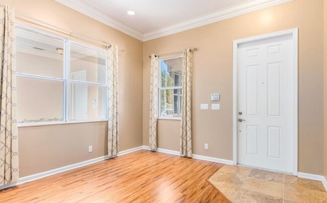 Photo - 1088 Grove Park Cir
