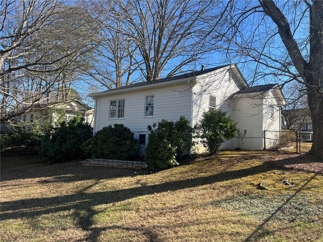 Photo - 2254 N Shallowford Rd
