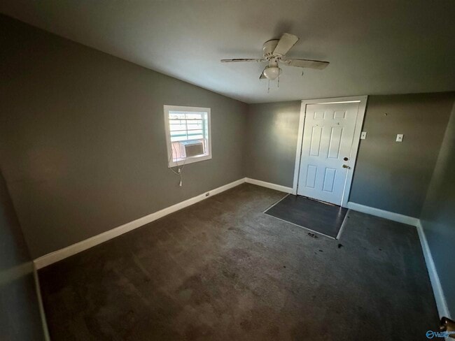 Photo - 514 Browns Ferry St