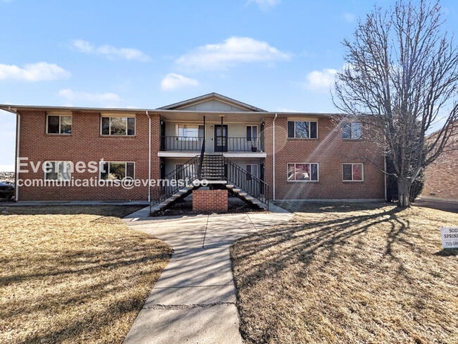 Building Photo - 4311 N Chestnut St Unit 1