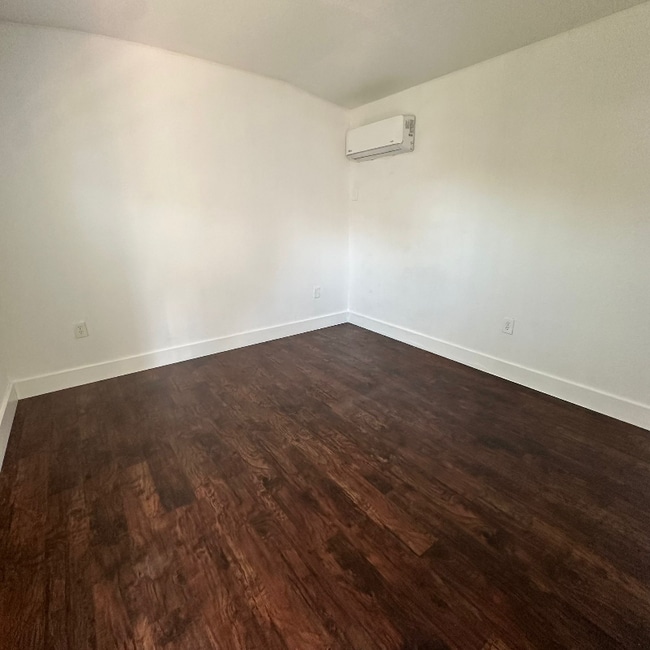 17201 NW 53rd Ave Unit 3