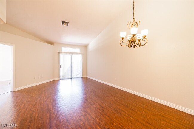 Photo - 130 Tapatio St