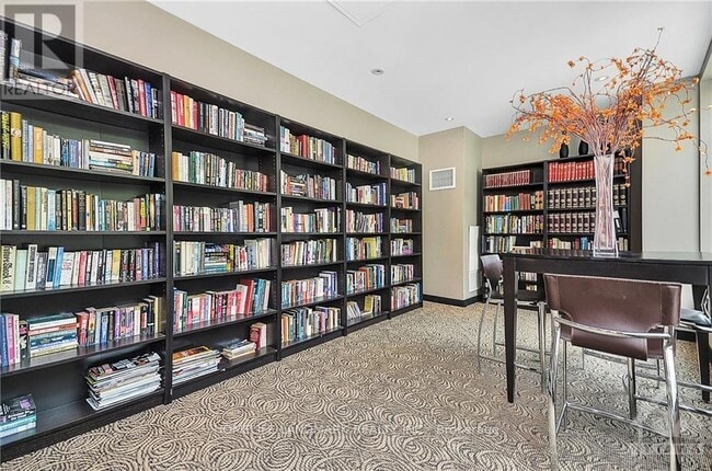 Photo - 138 Somerset St W Unit 509