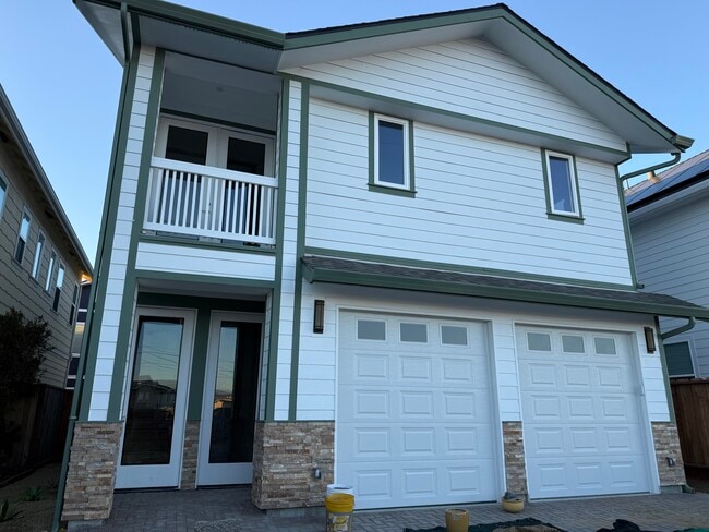 Photo - 1869 Ocean View Ave