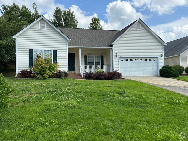 Building Photo - 4722 Lone Tree Ct Rental