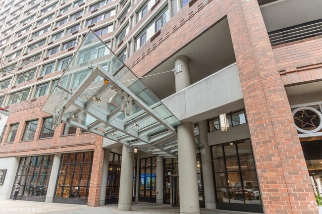 Building Photo - 211 E Ohio St Unit 1224 Rental