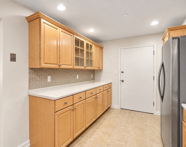 1002 Paradise Rd Unit 1 O