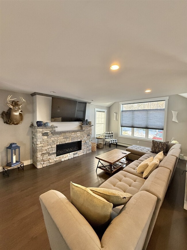 Photo - 6 Jeremy Dr Unit SI ID1467692P