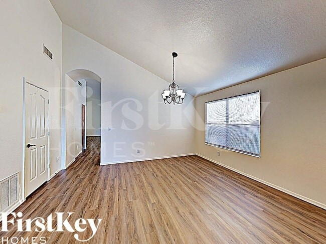 Photo - 7206 E Lindner Ave