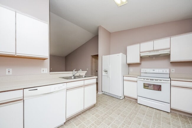 Photo - 155 Pompei Dr