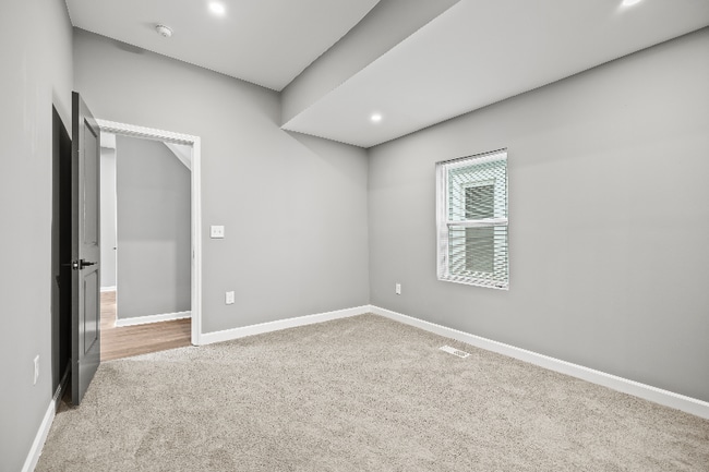 1831 E Rich St Unit B-Upper Unit