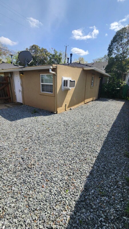 Photo - 3333 Belden St Unidad B