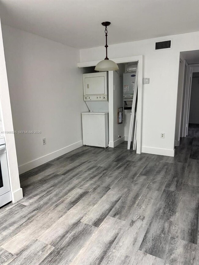 Photo - 15610 SW 80th St Unidad J-102