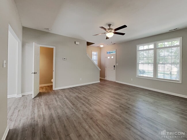 Photo - 2820 Oasis Ln