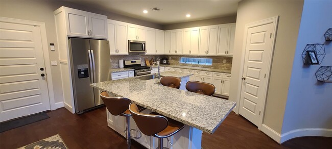 Photo - 3303 Kilgore St