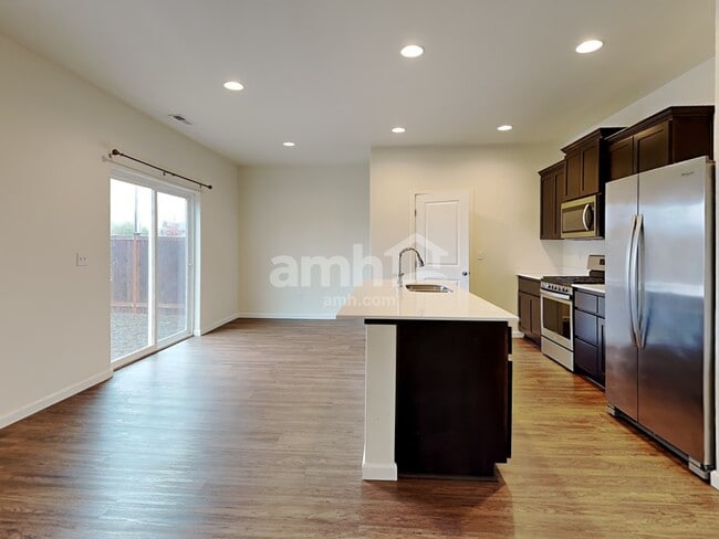 Photo - 2183 NW Woodland Dr