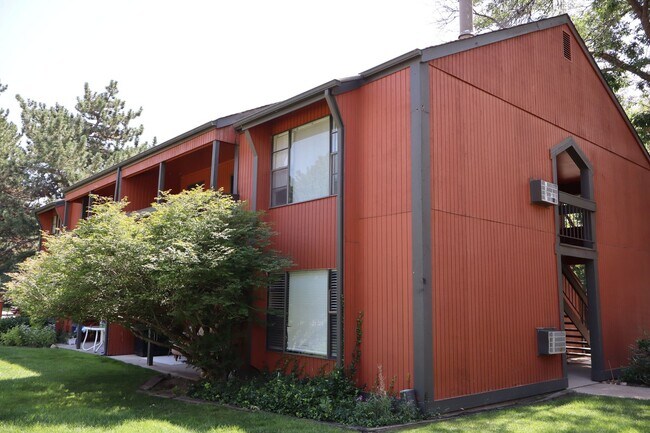 Photo - Spacious 2-Bedroom Condo Near Campus West and City Park