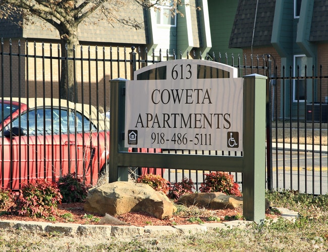 Photo - Coweta Apartments