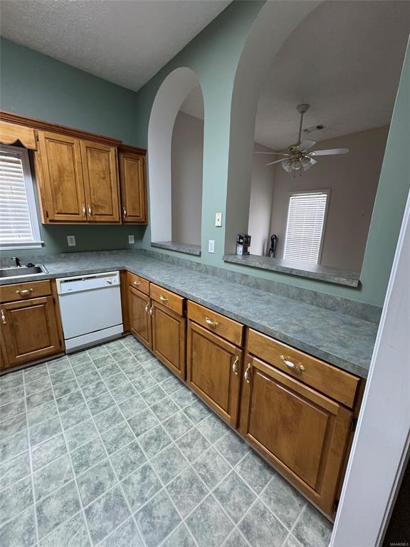 Photo - 33 JamesTown Loop