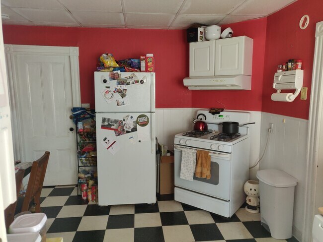 12 Craigie Ter Unit 2