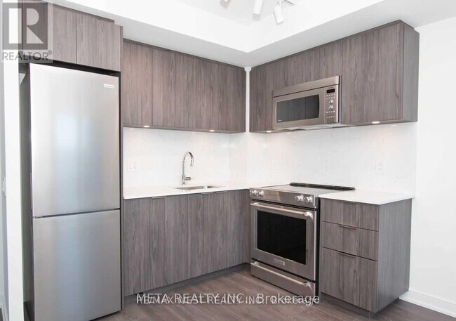 Photo - 30 Samuel Wood Wy Unit 3