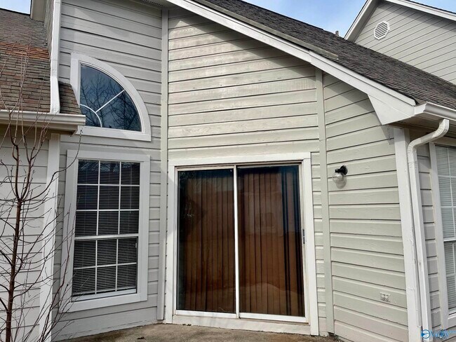 Photo - 127 Stone Meadow Ln