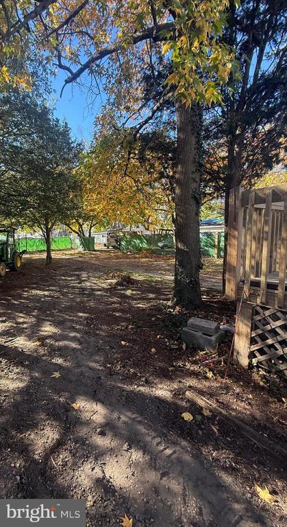 Photo - 17 E Foundry St