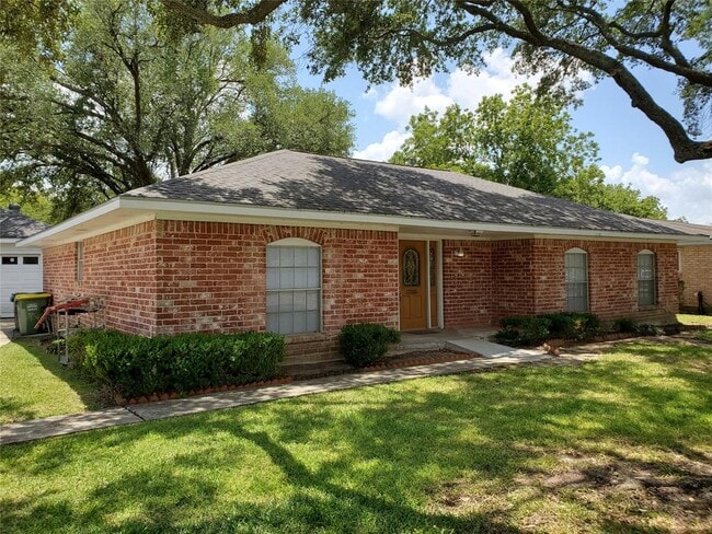 Photo - 3206 Randall St