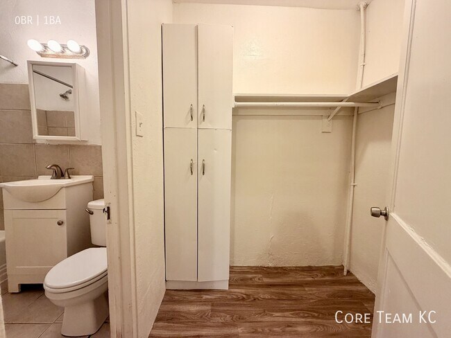 629 E Armour Blvd Unit 629-2A